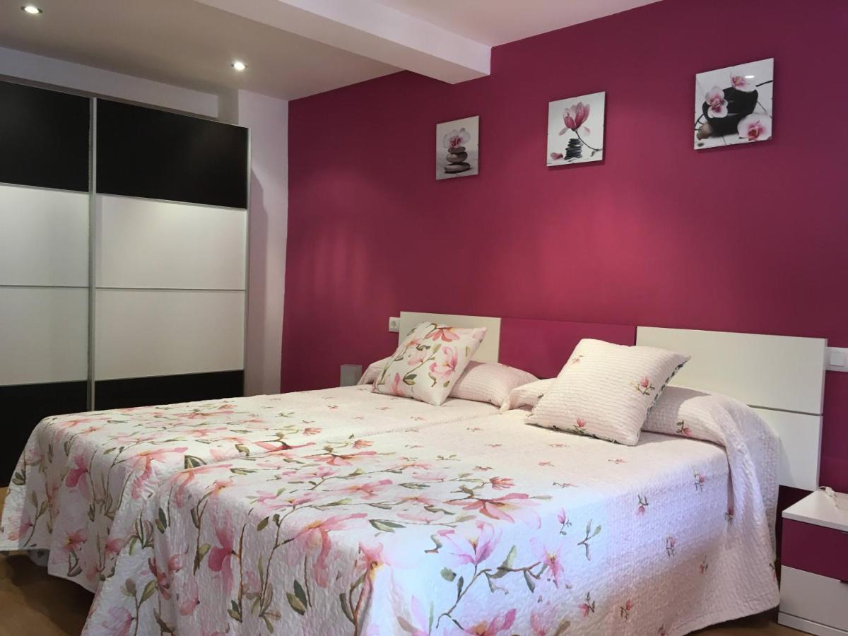 El Capricho Villa Кю Екстериор снимка